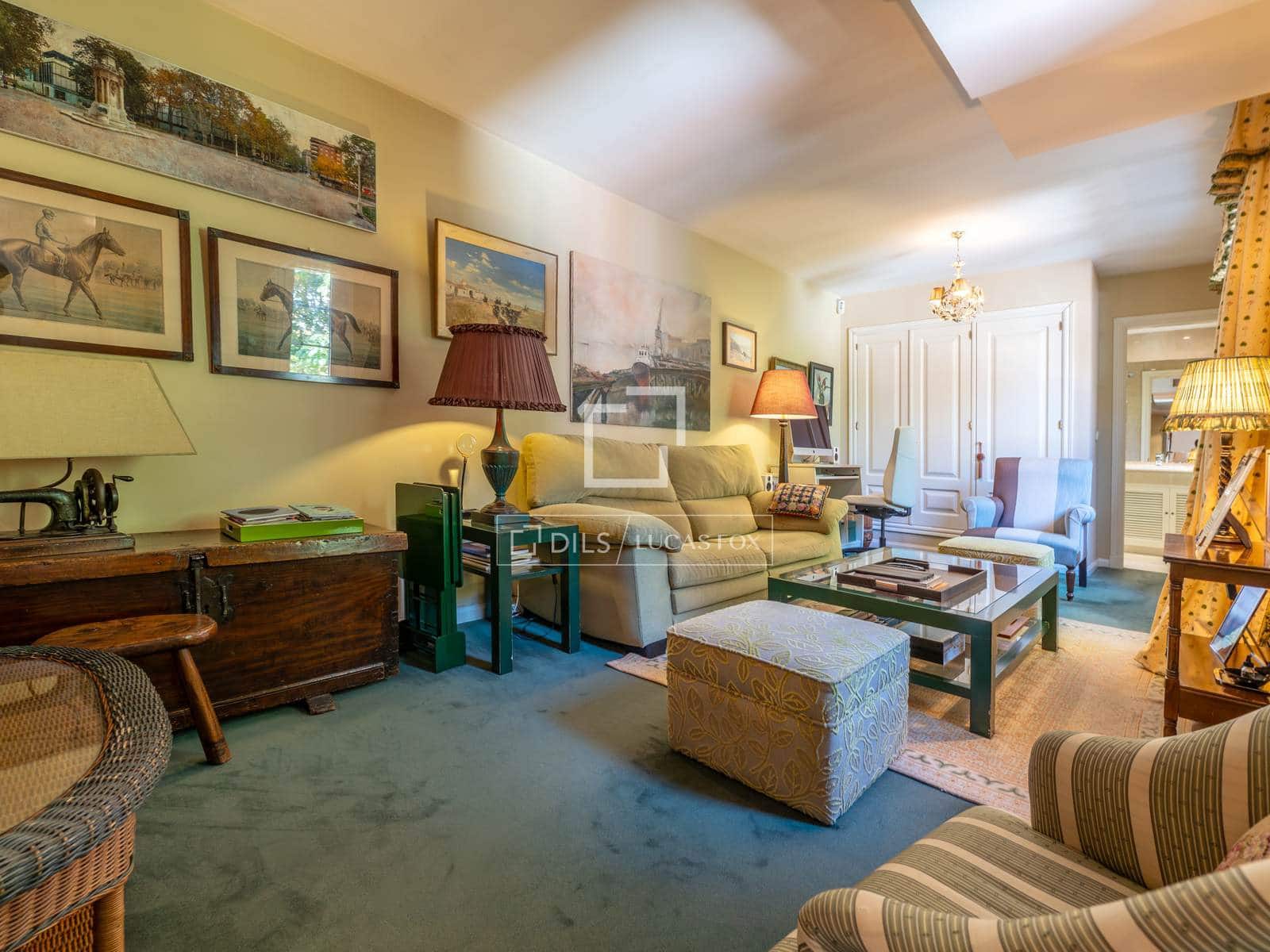 4 Zimmer Villa zu verkaufen in Madrid Stadt mit Pool Garage - 2.795.000 € (Ref: 10045695)
