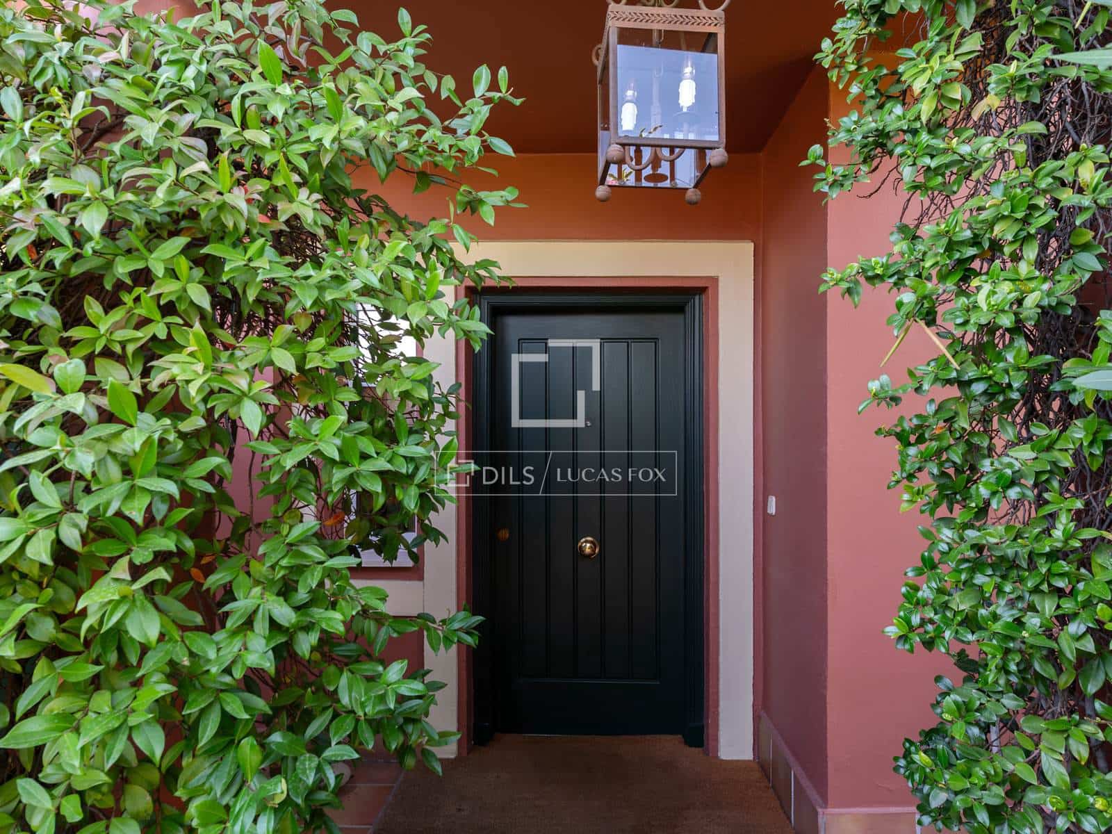 4 Zimmer Villa zu verkaufen in Madrid Stadt mit Pool Garage - 2.795.000 € (Ref: 10045695)
