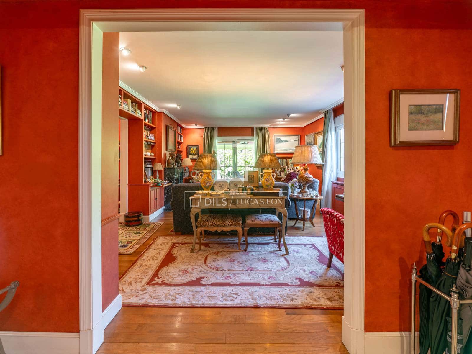 4 Zimmer Villa zu verkaufen in Madrid Stadt mit Pool Garage - 2.795.000 € (Ref: 10045695)