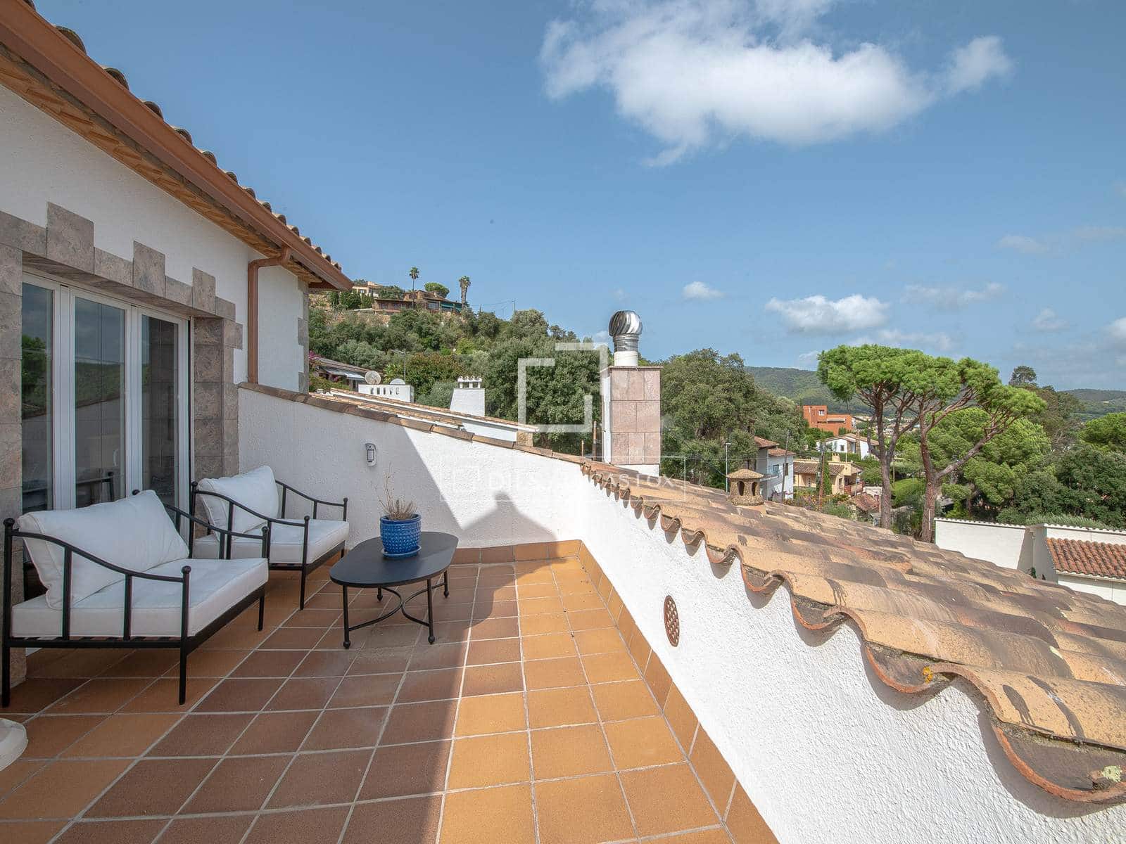 5 bedroom Villa for sale in Calonge i Sant Antoni with pool garage - € 995,000 (Ref: 10045696)