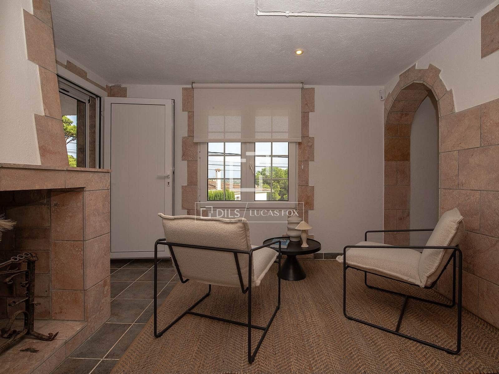 5 bedroom Villa for sale in Calonge i Sant Antoni with pool garage - € 995,000 (Ref: 10045696)