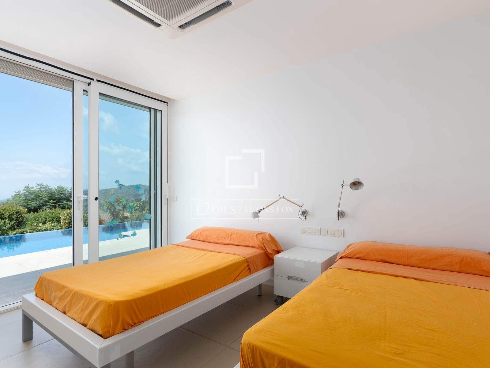 5 slaapkamer Villa te koop in Sant Andreu de Llavaneres met zwembad garage - € 5.000.000 (Ref: 10045844)