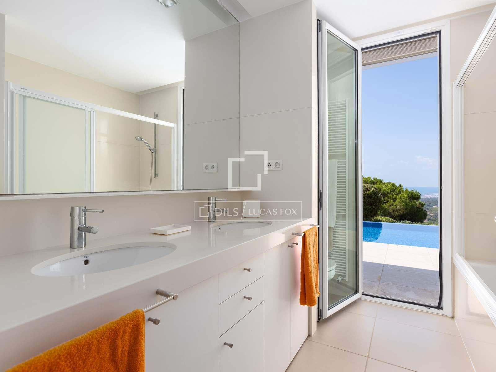 5 slaapkamer Villa te koop in Sant Andreu de Llavaneres met zwembad garage - € 5.000.000 (Ref: 10045844)