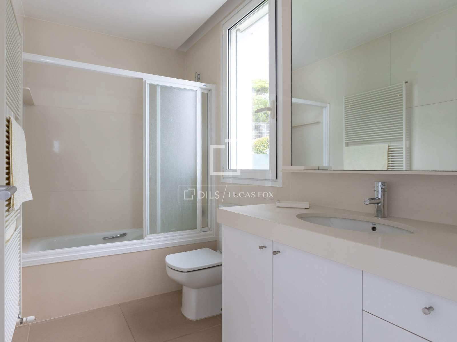 5 slaapkamer Villa te koop in Sant Andreu de Llavaneres met zwembad garage - € 5.000.000 (Ref: 10045844)