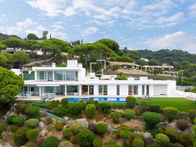 5 slaapkamer Villa te koop in Sant Andreu de Llavaneres met zwembad garage - € 5.000.000 (Ref: 10045844)