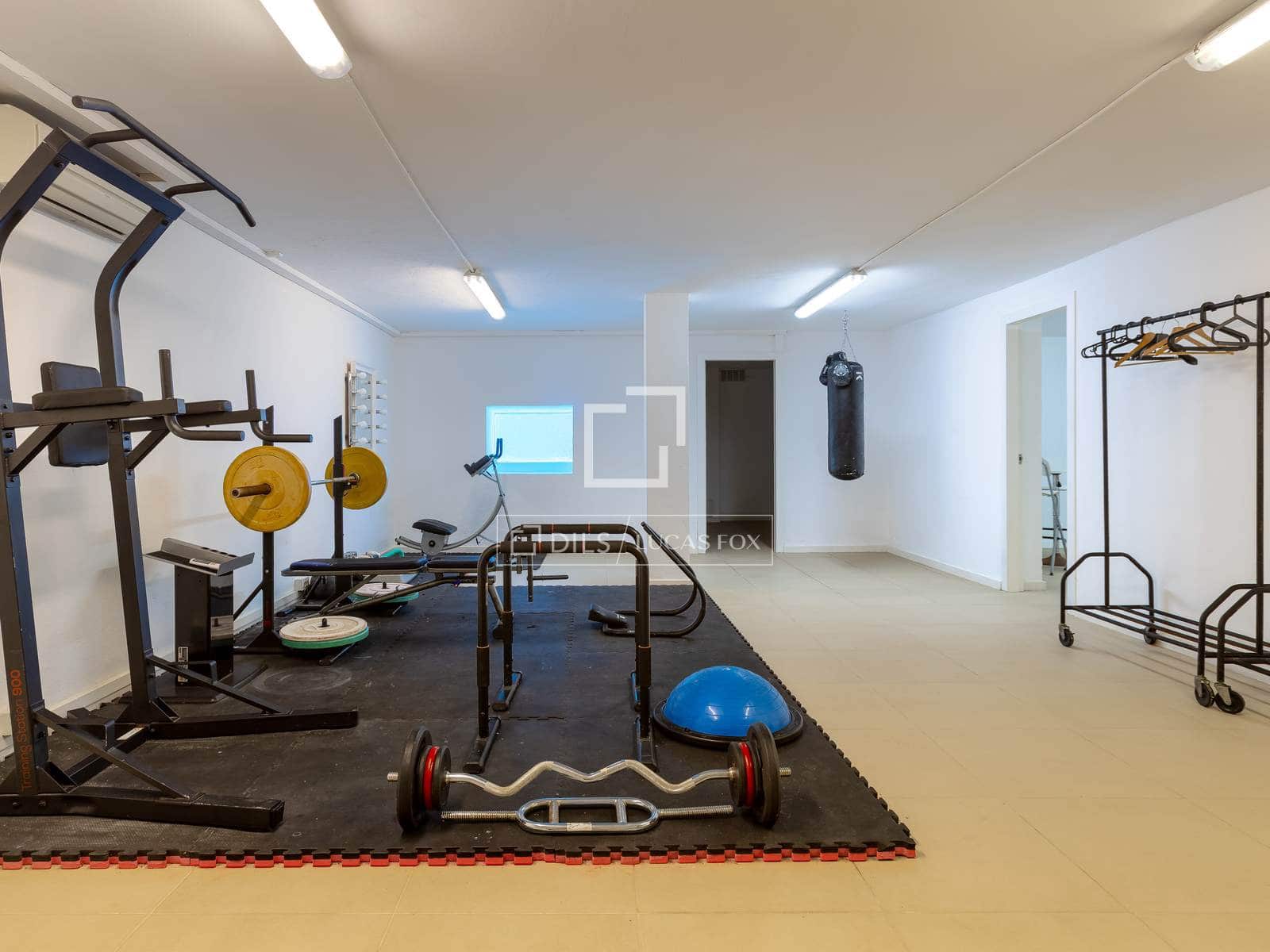 5 slaapkamer Villa te koop in Sant Andreu de Llavaneres met zwembad garage - € 5.000.000 (Ref: 10045844)