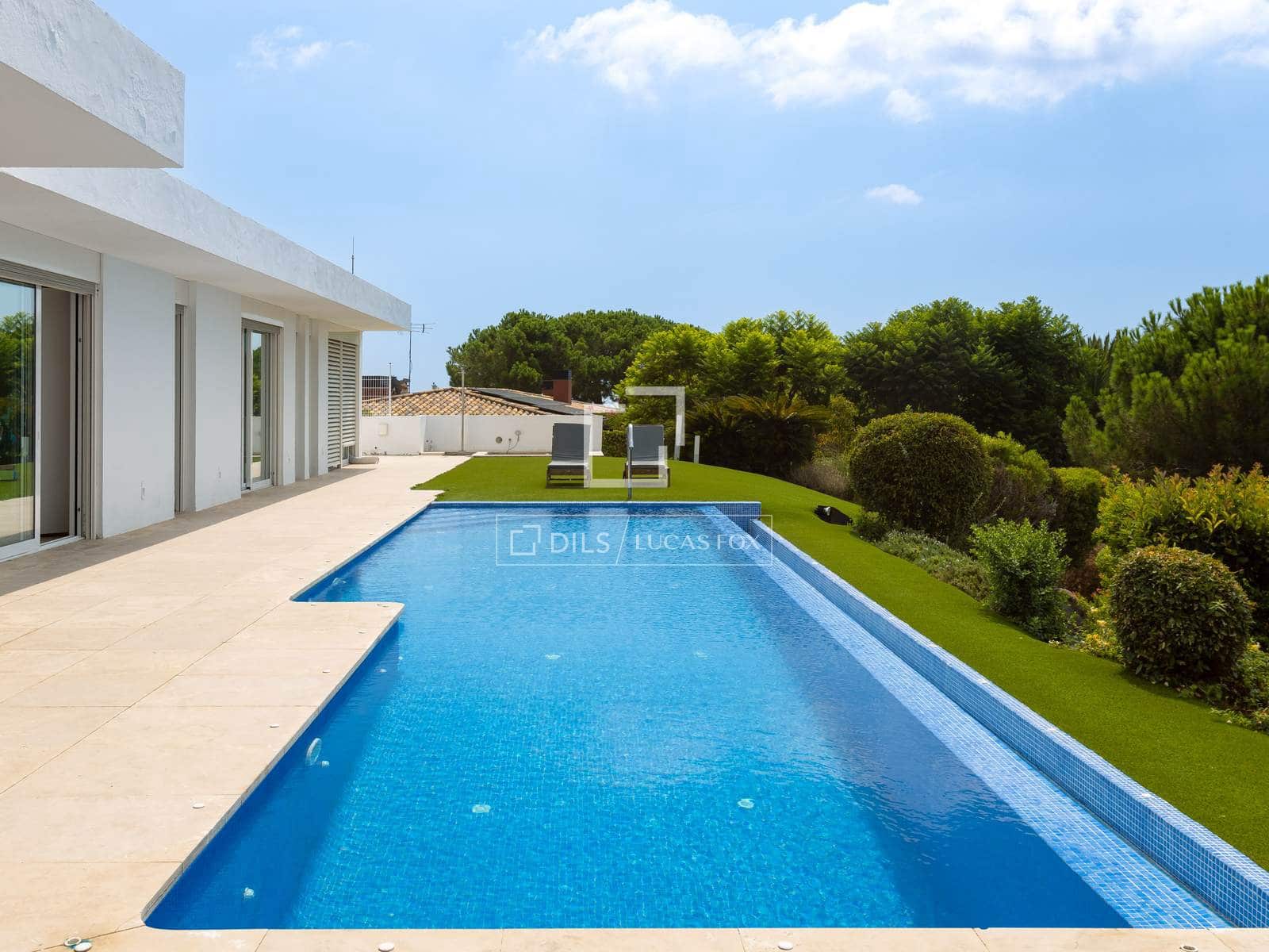 5 slaapkamer Villa te koop in Sant Andreu de Llavaneres met zwembad garage - € 5.000.000 (Ref: 10045844)