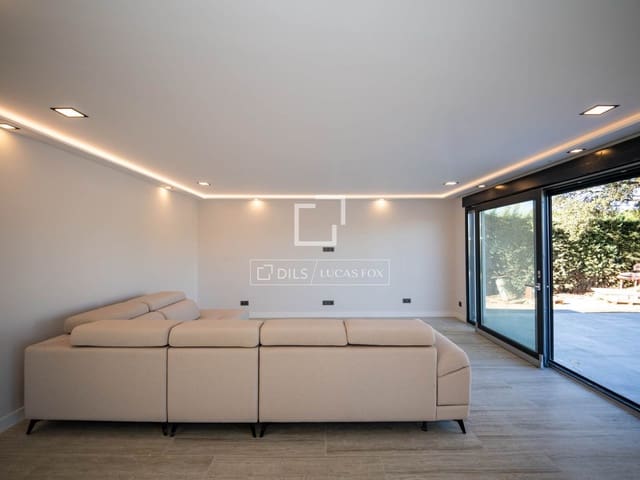 5 sypialnia Willa do wynajęcia w Miasto Madryt z basenem garażem - 4 900 € (Ref: 10045948)