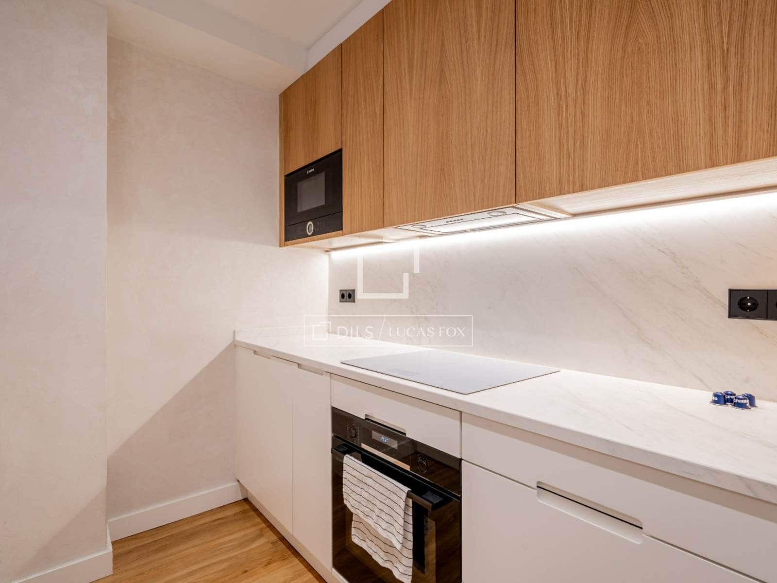 2 sovrum Lägenhet att hyra i Madrid stad - 4 600 € (Ref: 10045949)