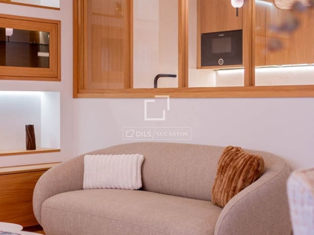 2 sovrum Lägenhet att hyra i Recoletos, Madrid stad - 4 600 € (Ref: 10045949)