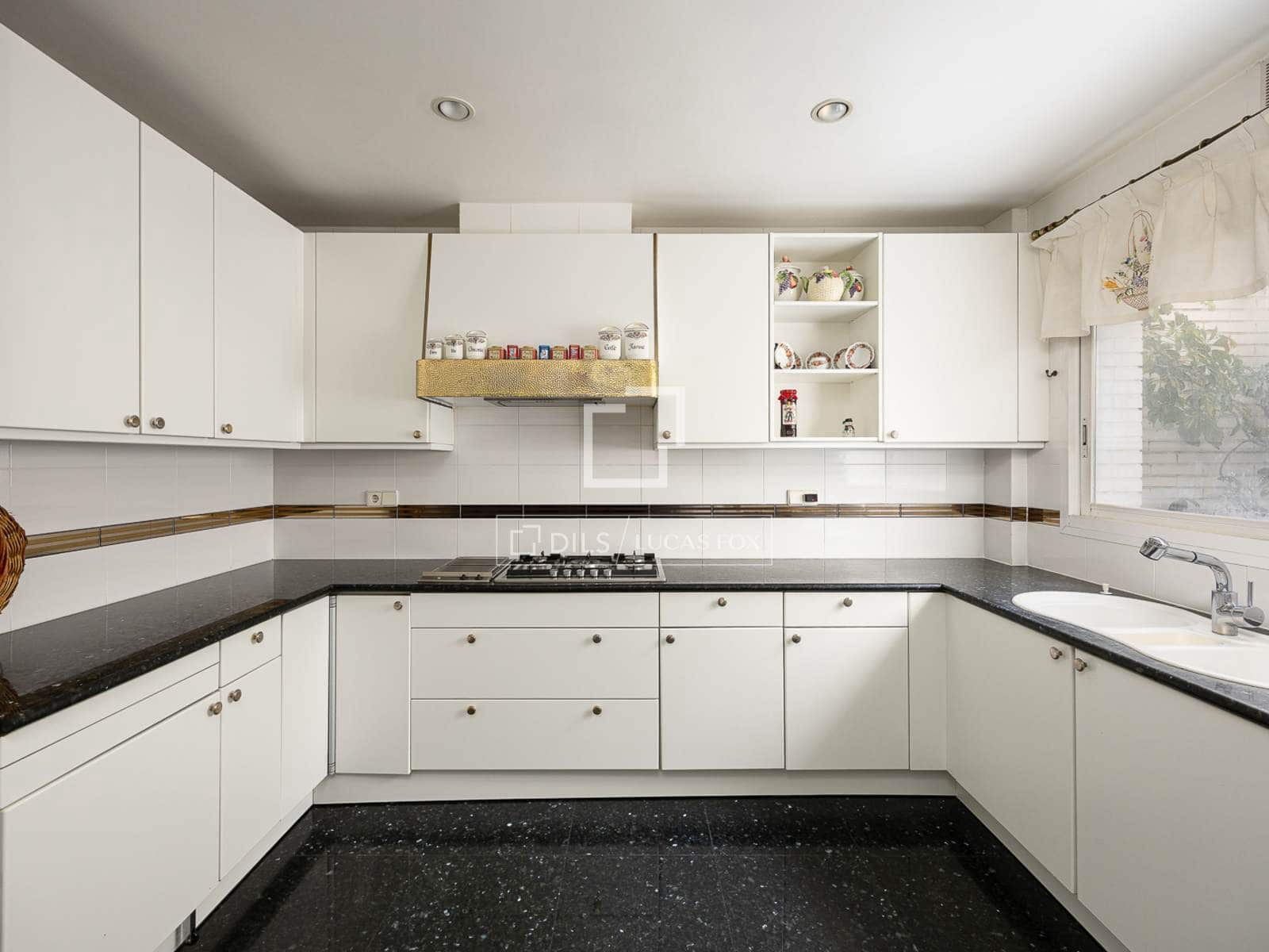 8 chambre Villa/Maison à vendre à Barcelone ville avec piscine garage - 4 100 000 € (Ref: 10048045)