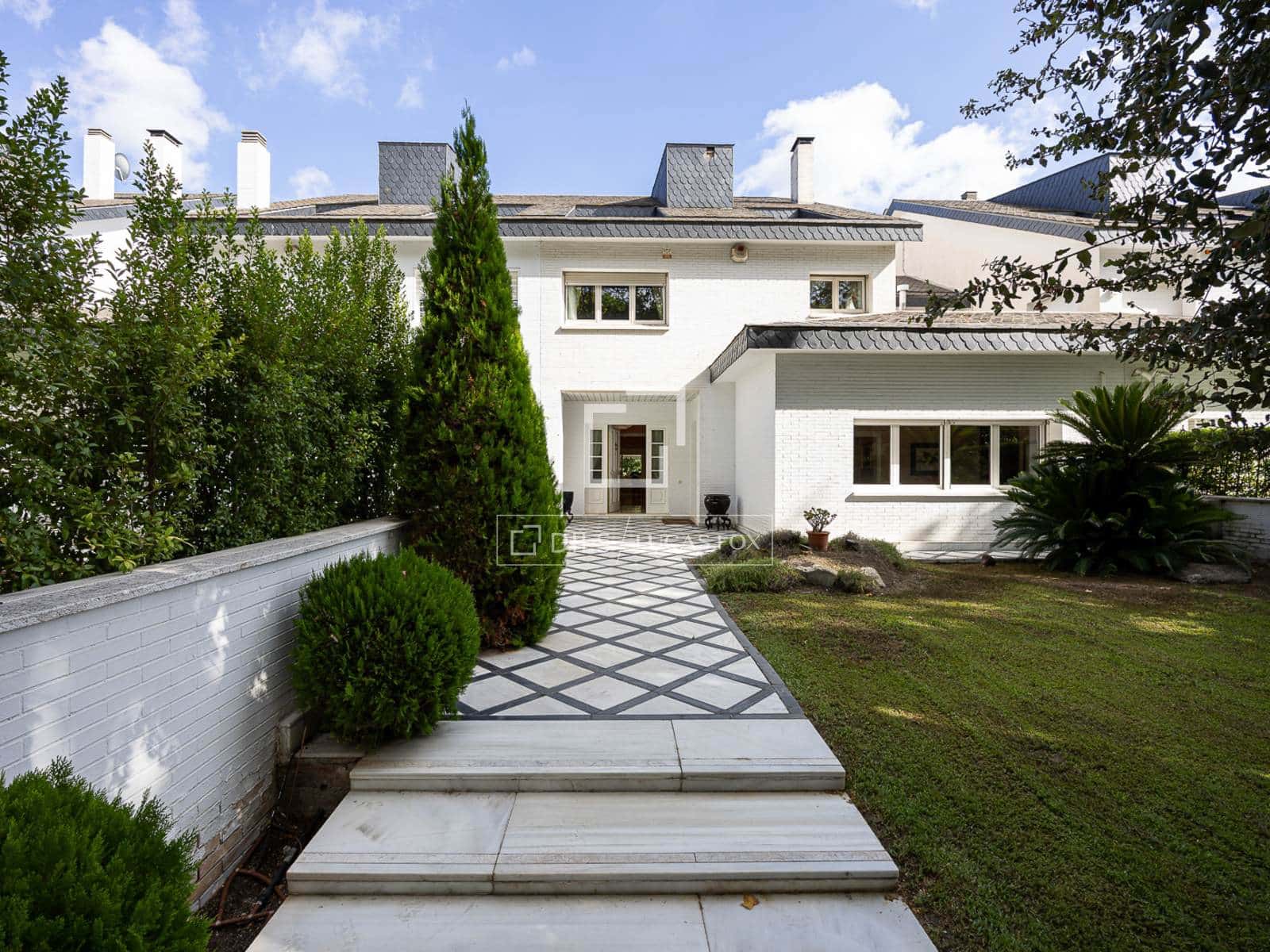 8 chambre Villa/Maison à vendre à Barcelone ville avec piscine garage - 4 100 000 € (Ref: 10048045)