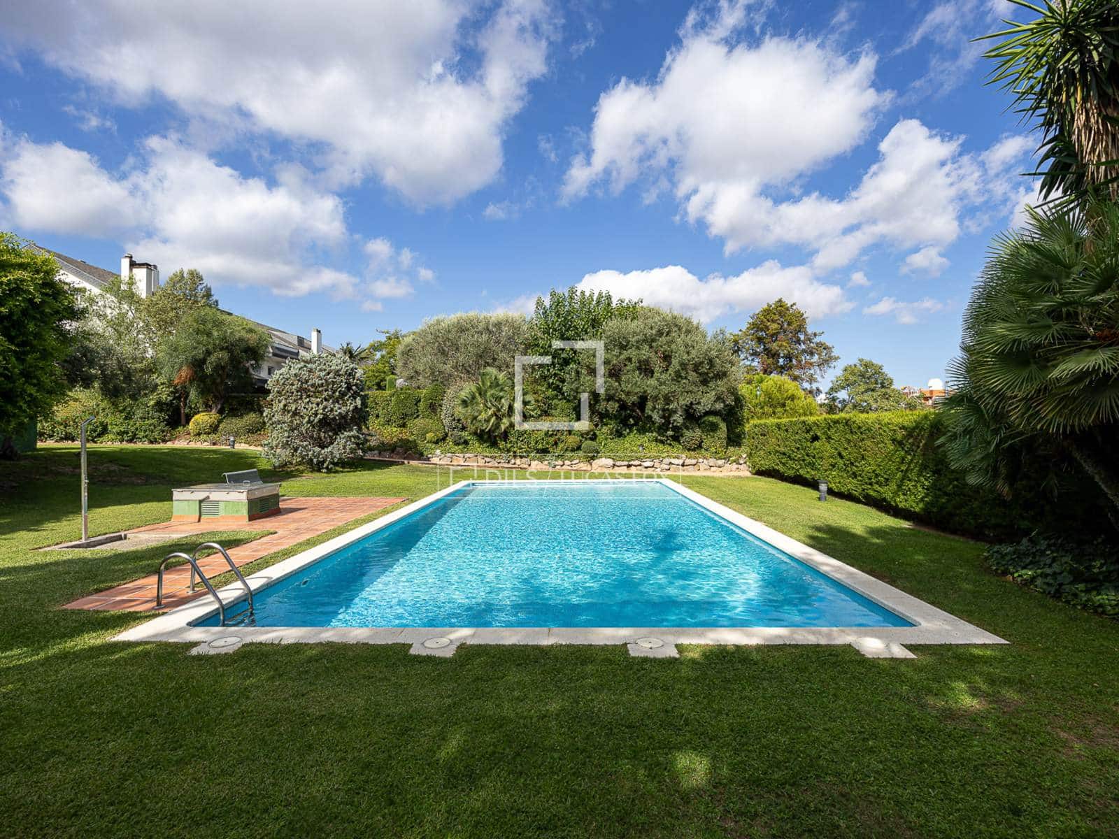 8 chambre Villa/Maison à vendre à Barcelone ville avec piscine garage - 4 100 000 € (Ref: 10048045)