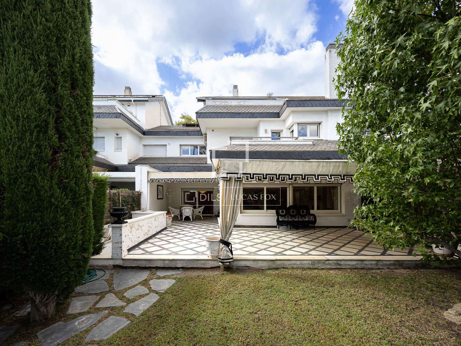 8 chambre Villa/Maison à vendre à Barcelone ville avec piscine garage - 4 100 000 € (Ref: 10048045)