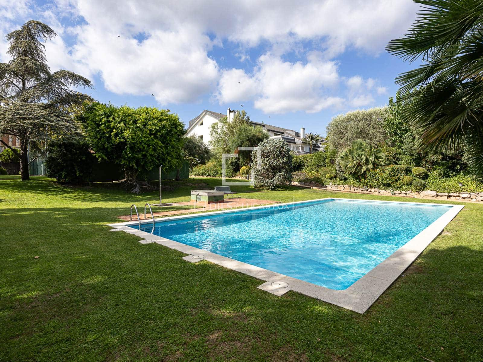 8 chambre Villa/Maison à vendre à Barcelone ville avec piscine garage - 4 100 000 € (Ref: 10048045)