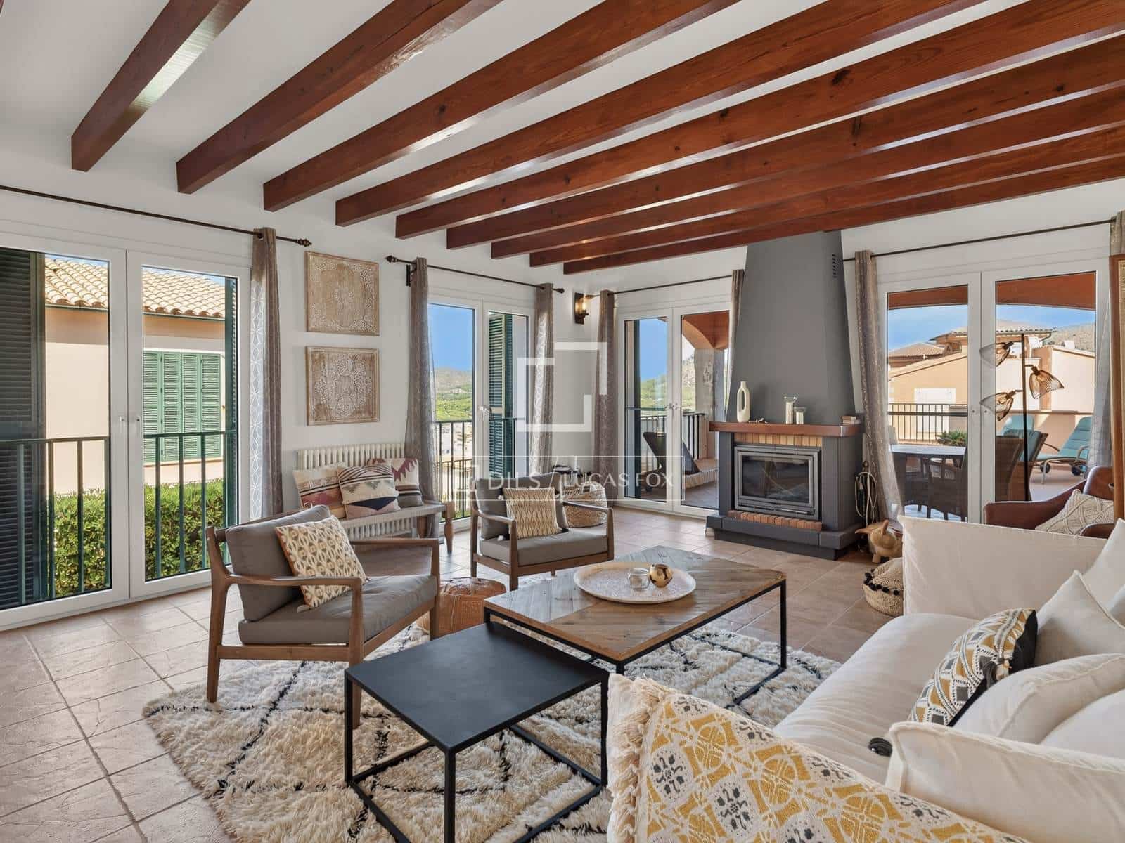 3 sypialnia Willa na sprzedaż w Cala Ratjada z basenem garażem - 1 490 000 € (Ref: 10048198)