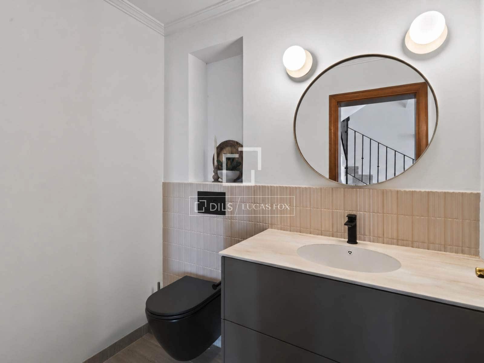 3 sypialnia Willa na sprzedaż w Cala Ratjada z basenem garażem - 1 490 000 € (Ref: 10048198)