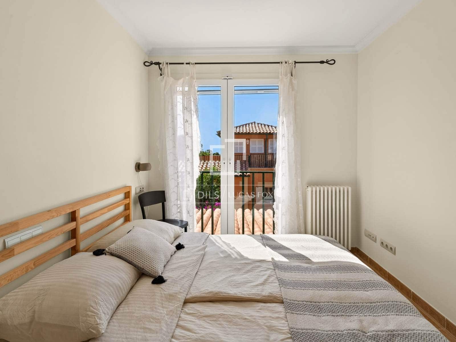 3 sypialnia Willa na sprzedaż w Cala Ratjada z basenem garażem - 1 490 000 € (Ref: 10048198)