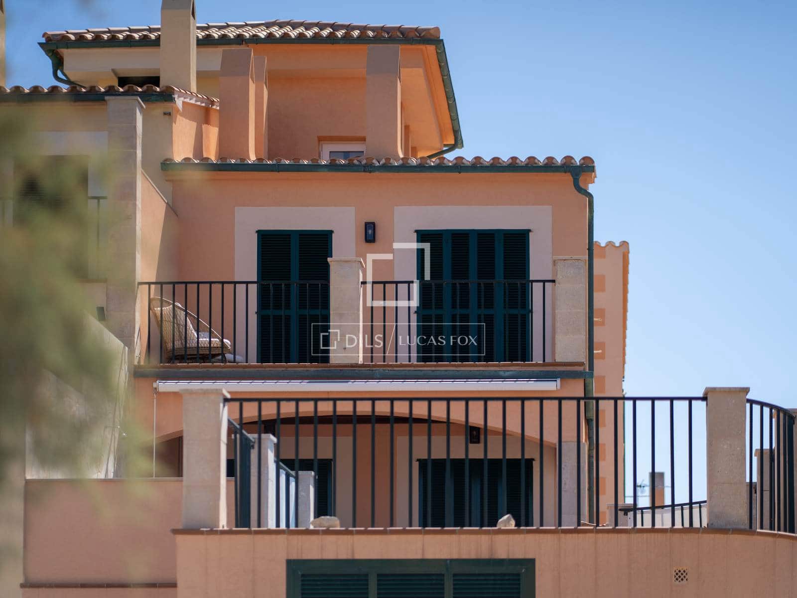 3 sypialnia Willa na sprzedaż w Cala Ratjada z basenem garażem - 1 490 000 € (Ref: 10048198)