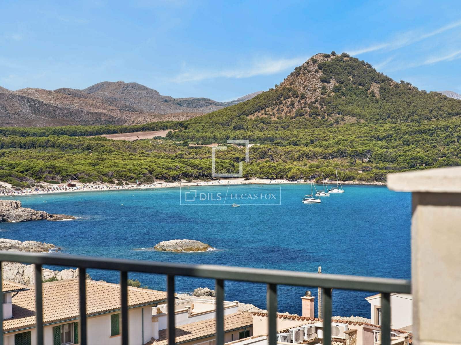 3 sypialnia Willa na sprzedaż w Cala Ratjada z basenem garażem - 1 490 000 € (Ref: 10048198)