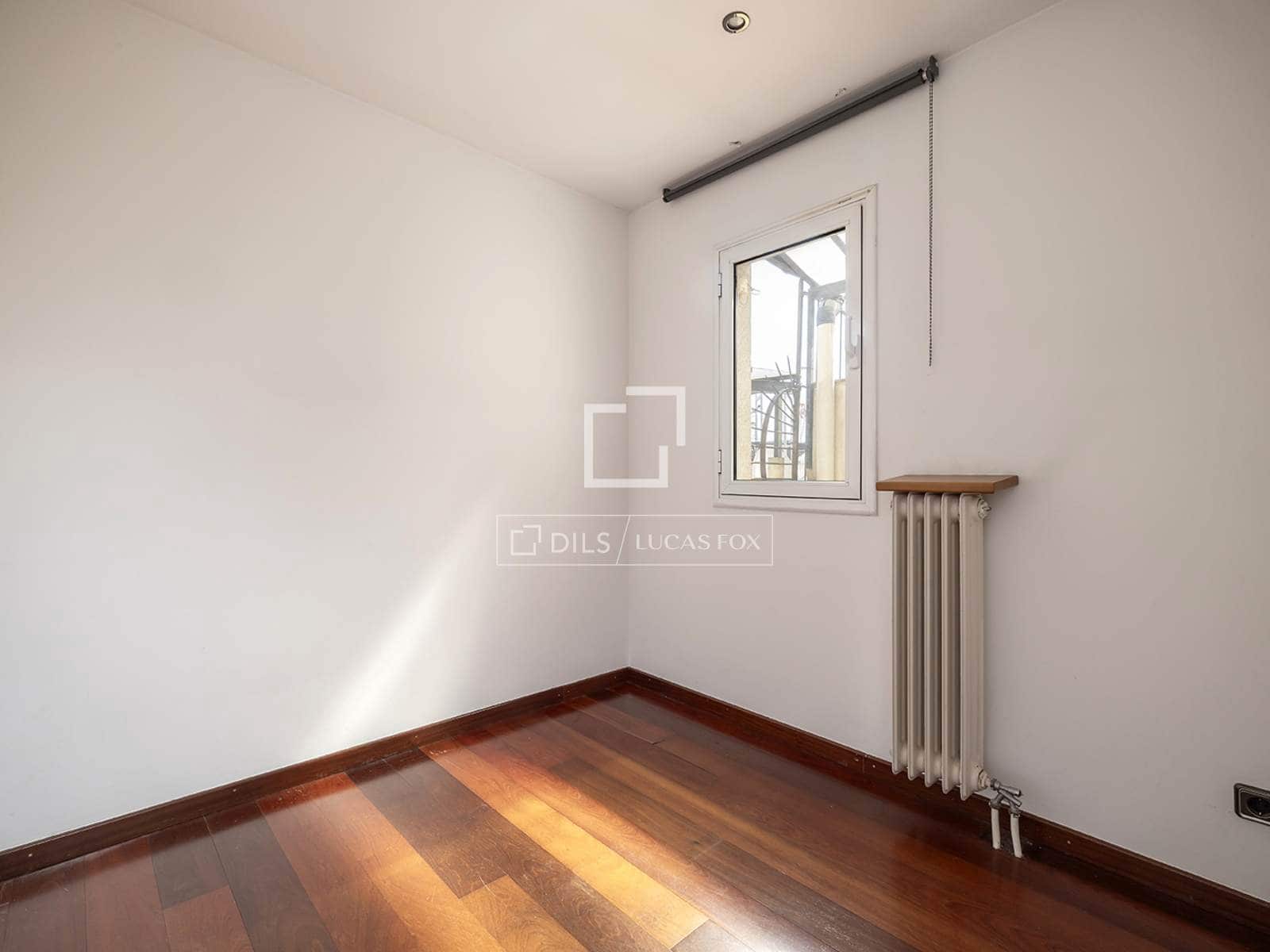 2 chambre Penthouse à vendre à Barcelone ville - 610 000 € (Ref: 10048436)