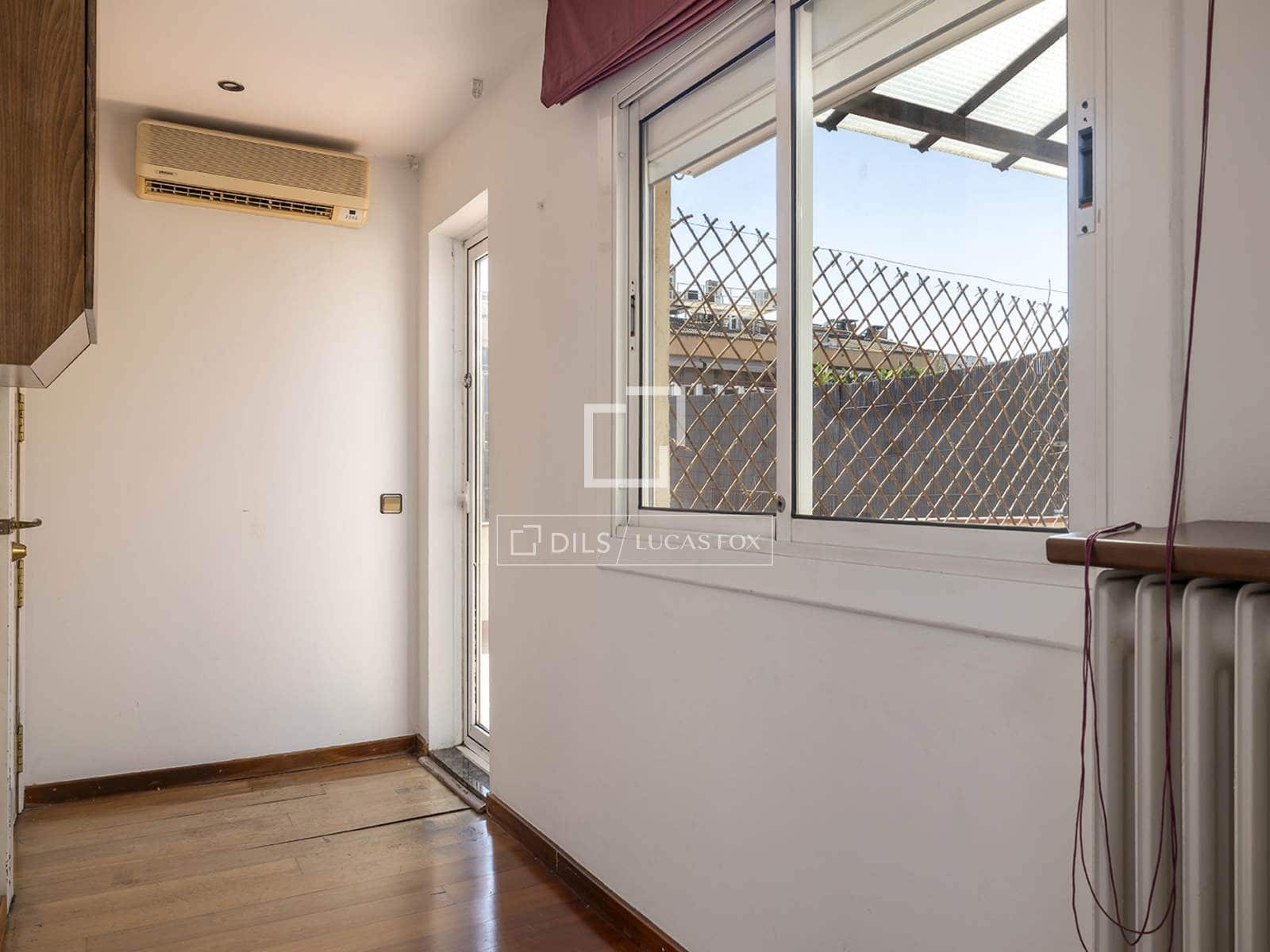 2 chambre Penthouse à vendre à Barcelone ville - 610 000 € (Ref: 10048436)