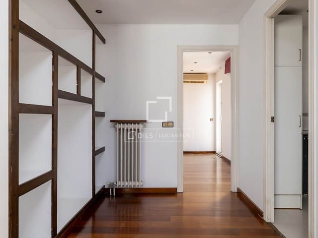 2 chambre Penthouse à vendre à Barcelone ville - 610 000 € (Ref: 10048436)