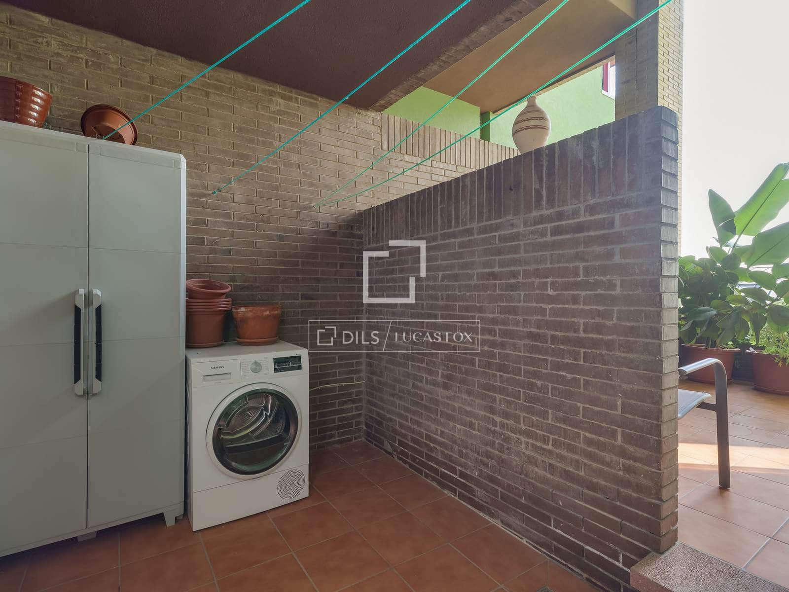 Chalet de 3 habitaciones en Barcelona ciudad en alquiler con piscina garaje - 3.925 € (Ref: 10048437)