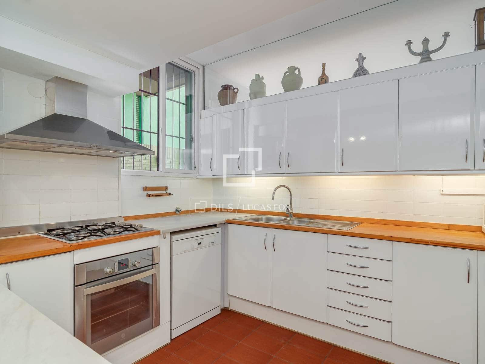 Chalet de 3 habitaciones en Barcelona ciudad en alquiler con piscina garaje - 3.925 € (Ref: 10048437)
