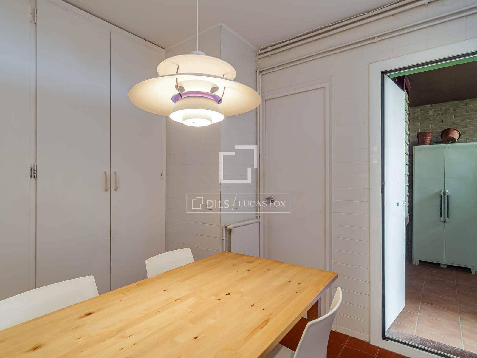 Chalet de 3 habitaciones en Barcelona ciudad en alquiler con piscina garaje - 3.925 € (Ref: 10048437)