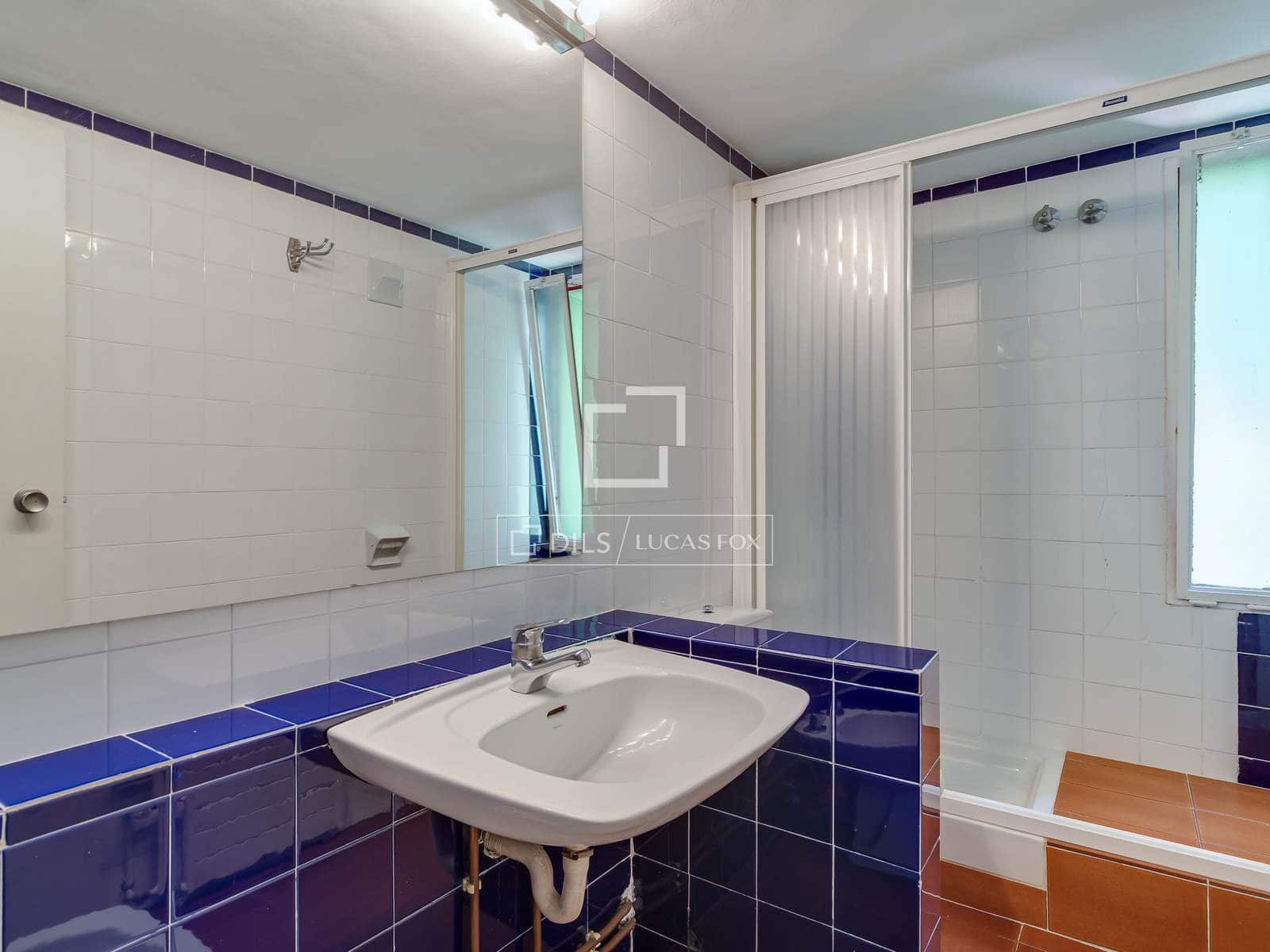 Chalet de 3 habitaciones en Barcelona ciudad en alquiler con piscina garaje - 3.925 € (Ref: 10048437)