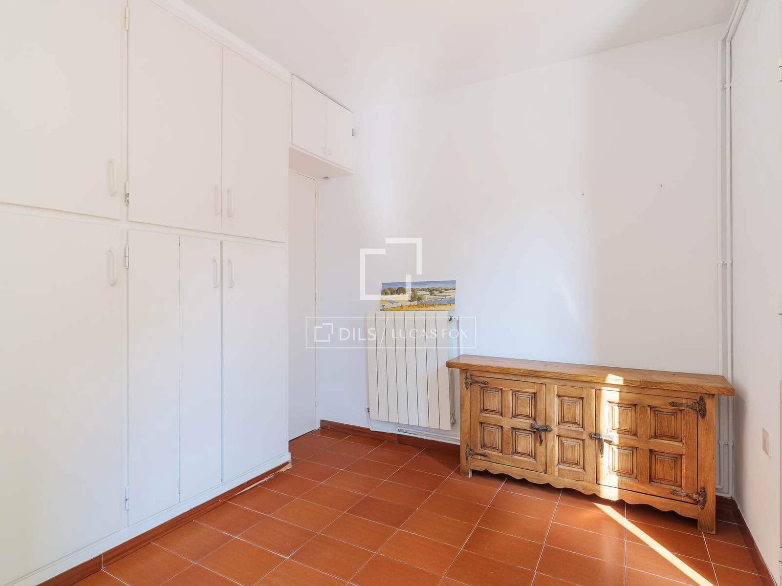 Chalet de 3 habitaciones en Barcelona ciudad en alquiler con piscina garaje - 3.925 € (Ref: 10048437)