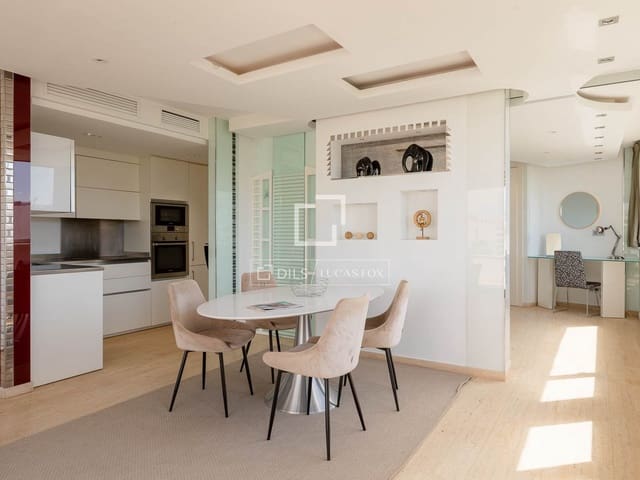 1 Zimmer Apartment zu verkaufen in Ibiza / Eivissa Stadt mit Pool Garage - 675.000 € (Ref: 10048438)