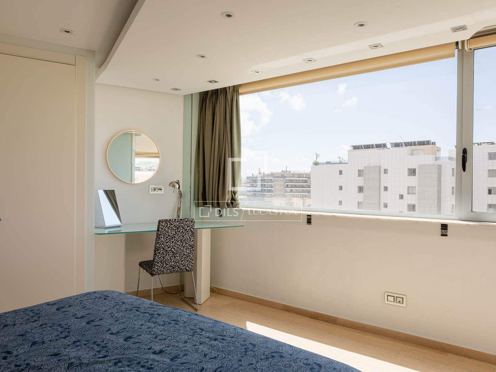 1 Zimmer Apartment zu verkaufen in Ibiza / Eivissa Stadt mit Pool Garage - 675.000 € (Ref: 10048438)