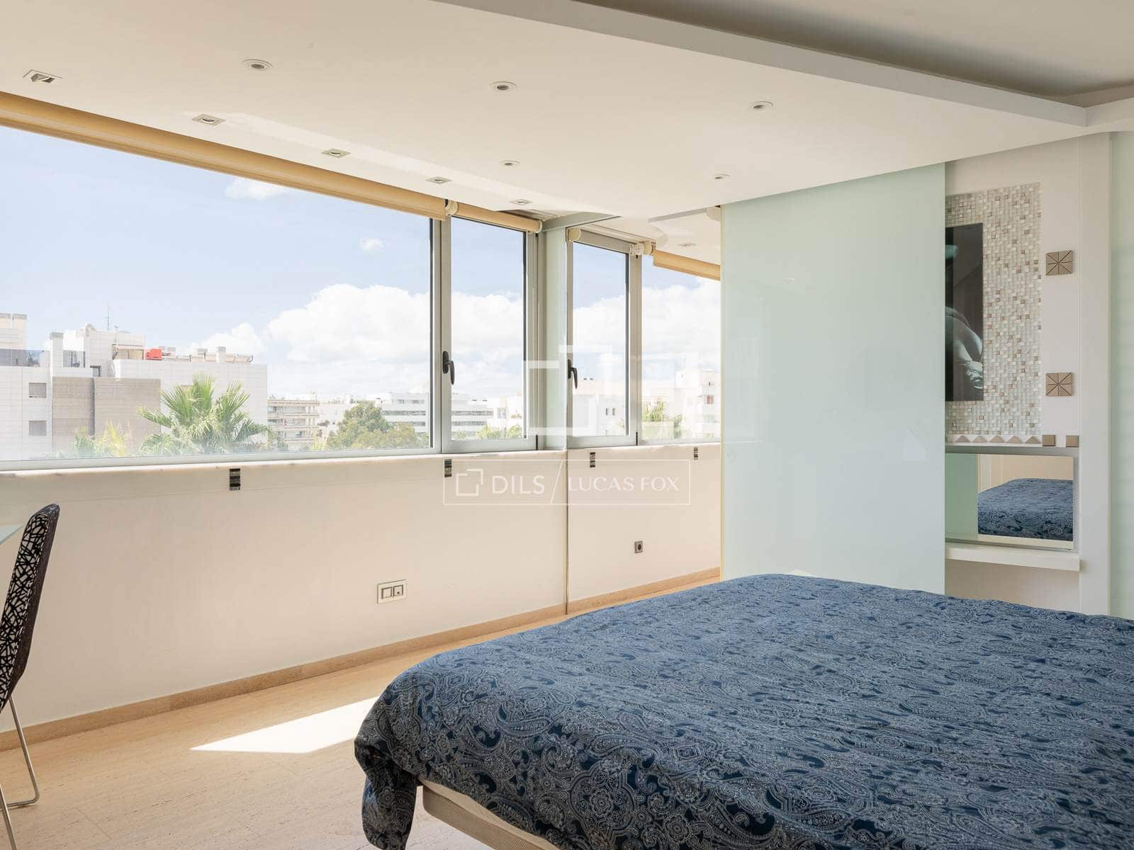 1 Zimmer Apartment zu verkaufen in Ibiza / Eivissa Stadt mit Pool Garage - 675.000 € (Ref: 10048438)
