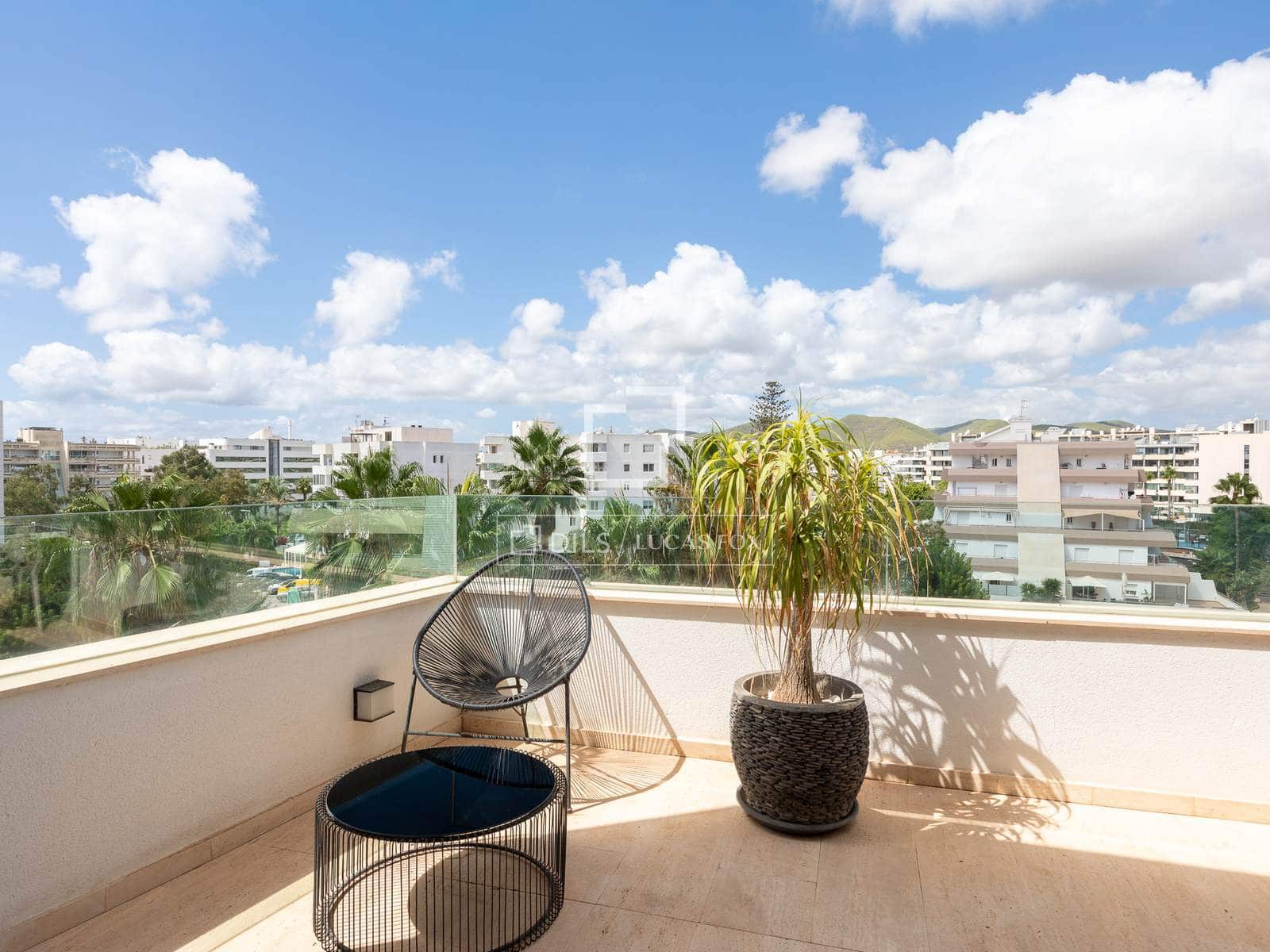 1 Zimmer Apartment zu verkaufen in Ibiza / Eivissa Stadt mit Pool Garage - 675.000 € (Ref: 10048438)