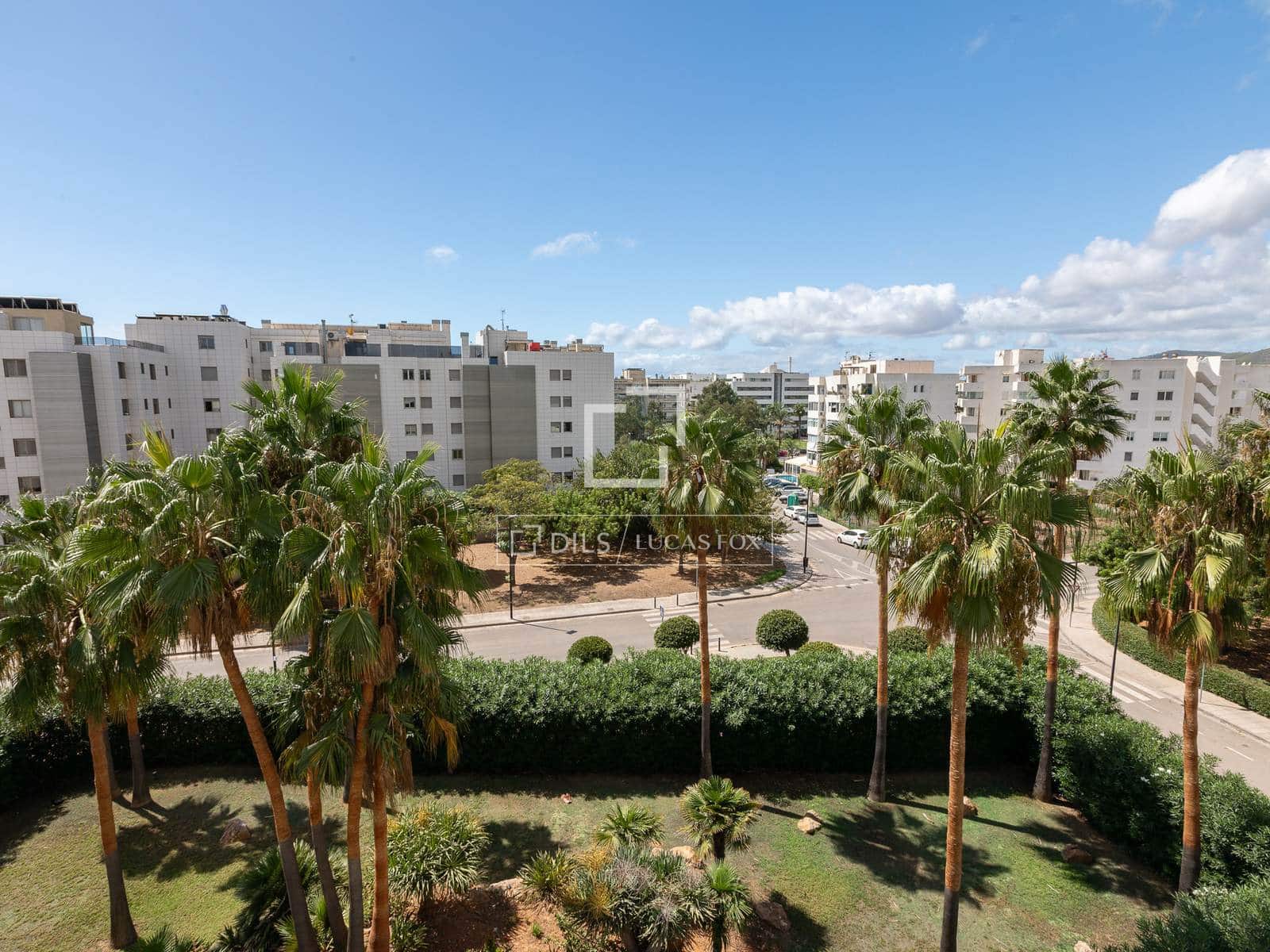 1 Zimmer Apartment zu verkaufen in Ibiza / Eivissa Stadt mit Pool Garage - 675.000 € (Ref: 10048438)