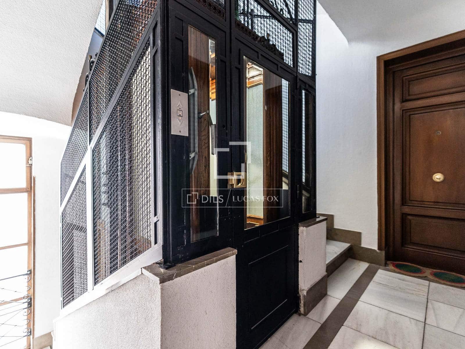 2 soverom Penthouse til salgs i Madrid by - € 1 100 000 (Ref: 10048440)