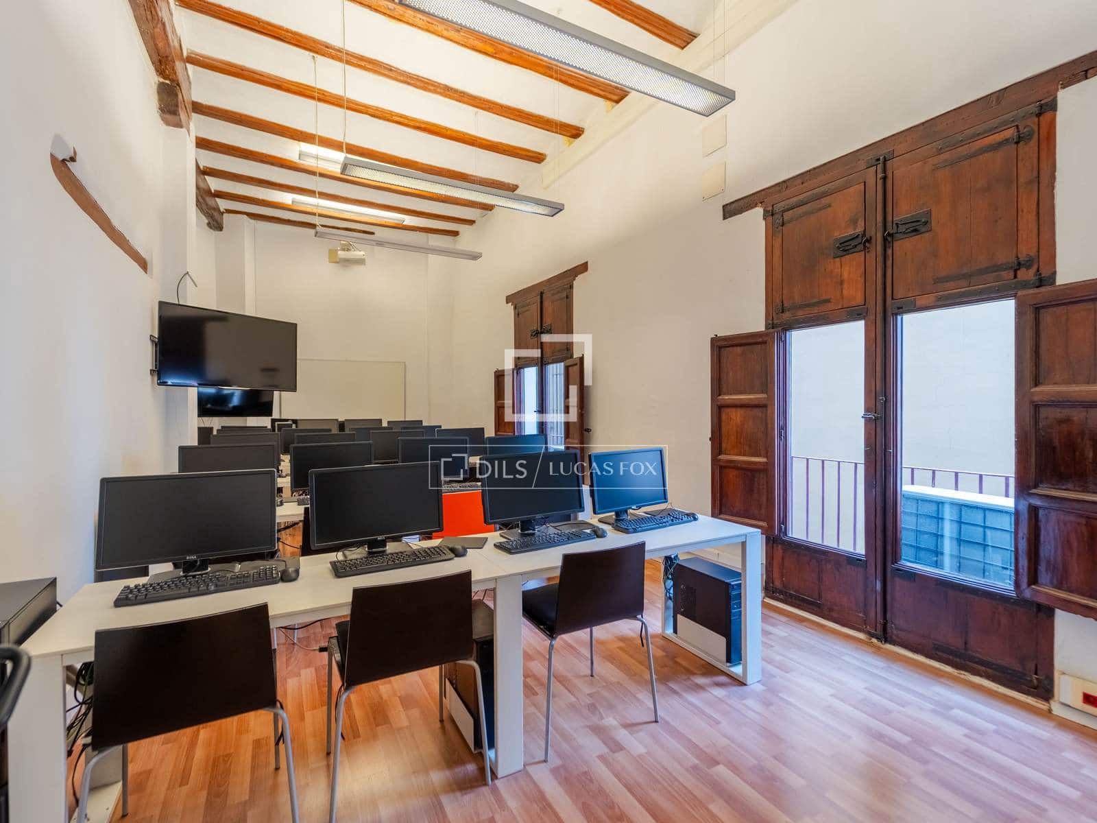 Kommersiell till salu i Valencia stad - 1 330 000 € (Ref: 10048441)