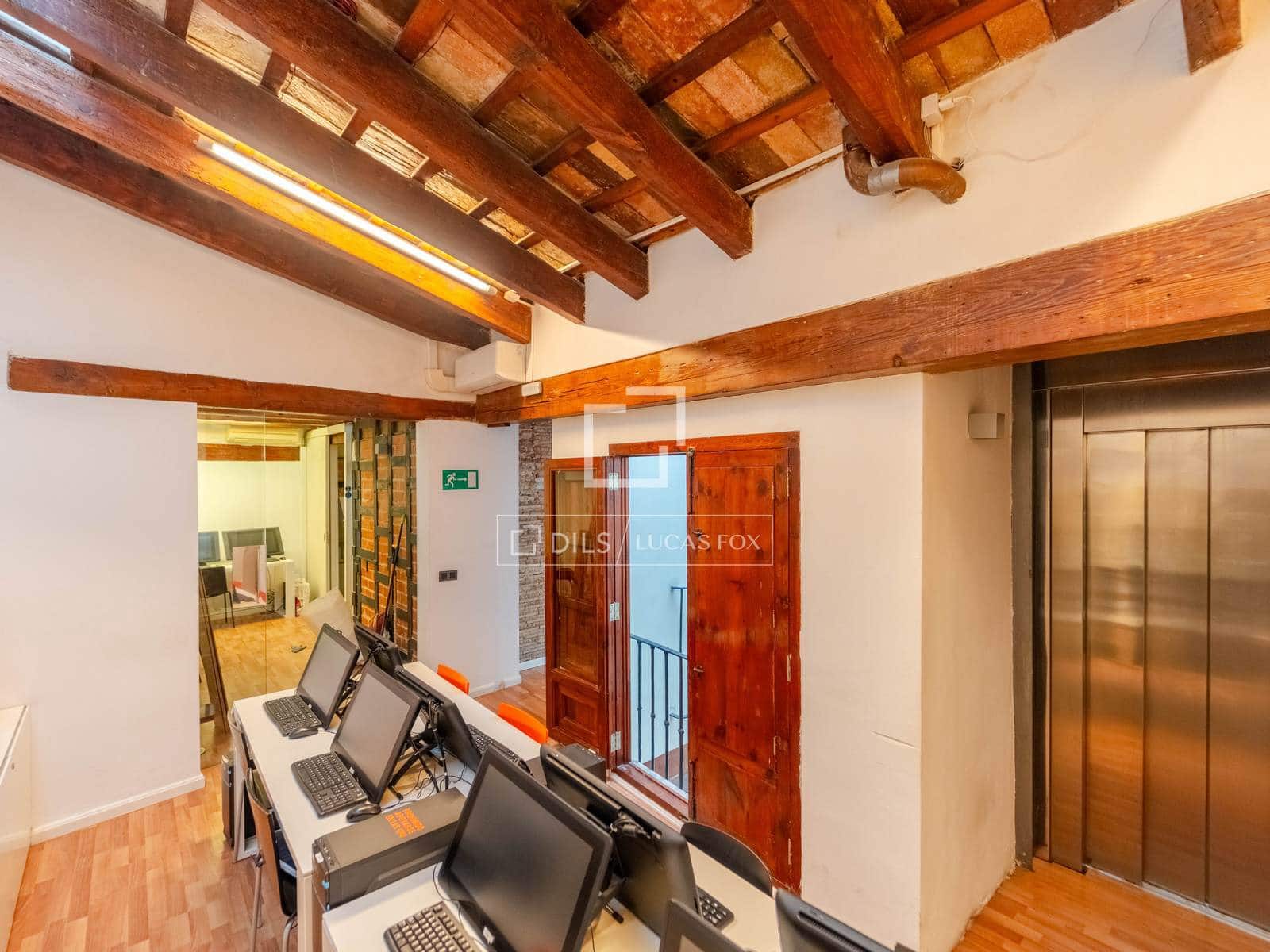 Kommersiell till salu i Valencia stad - 1 330 000 € (Ref: 10048441)