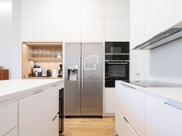 4 sypialnia Apartament na sprzedaż w Vigo z garażem - 940 000 € (Ref: 10048442)