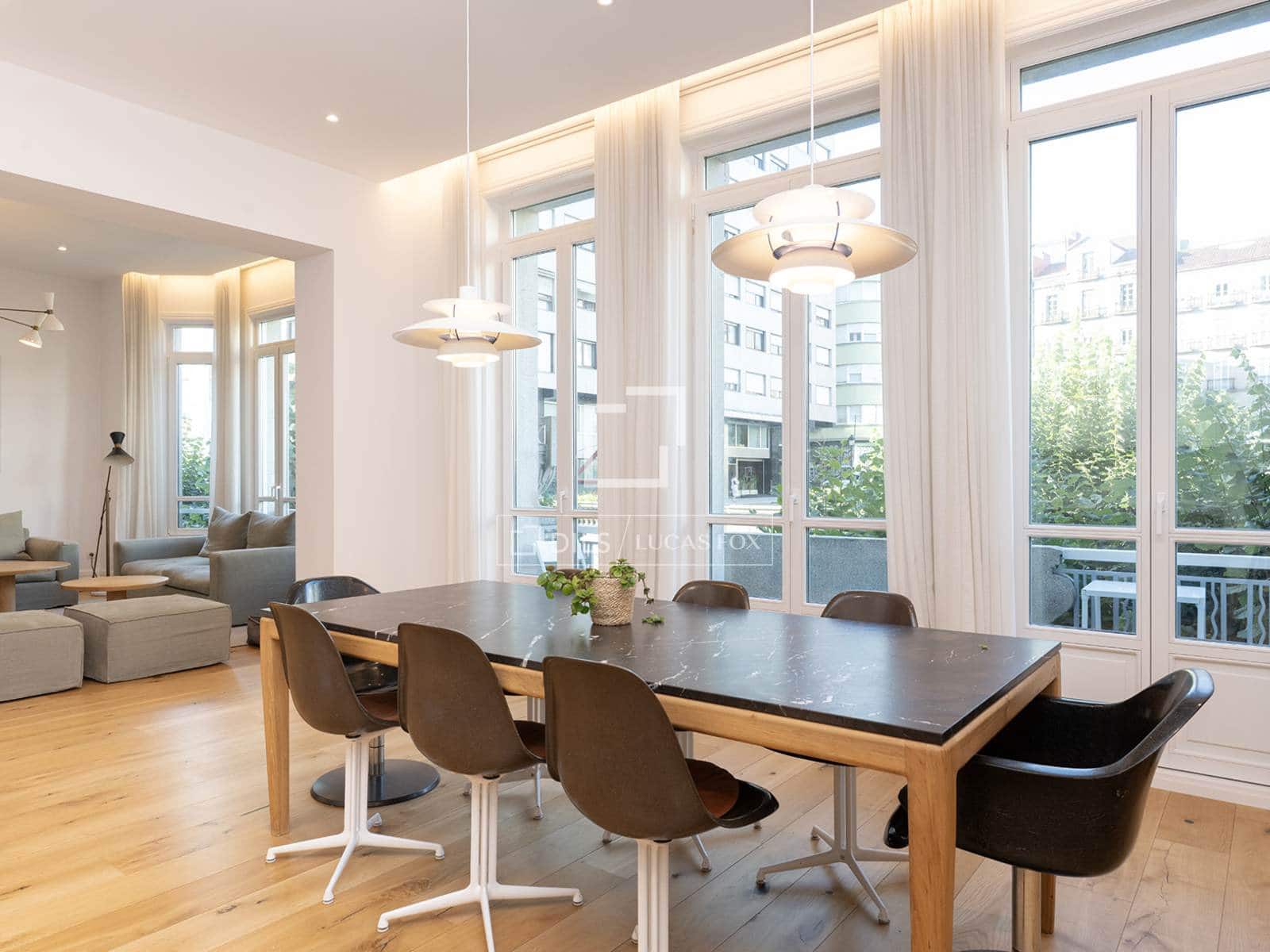 4 Zimmer Apartment zu verkaufen in Vigo mit Garage - 940.000 € (Ref: 10048442)