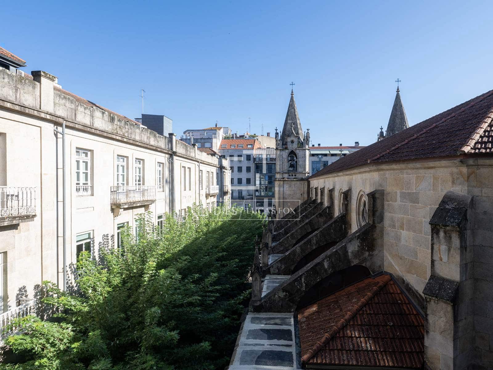 4 Zimmer Apartment zu verkaufen in Vigo mit Garage - 940.000 € (Ref: 10048442)