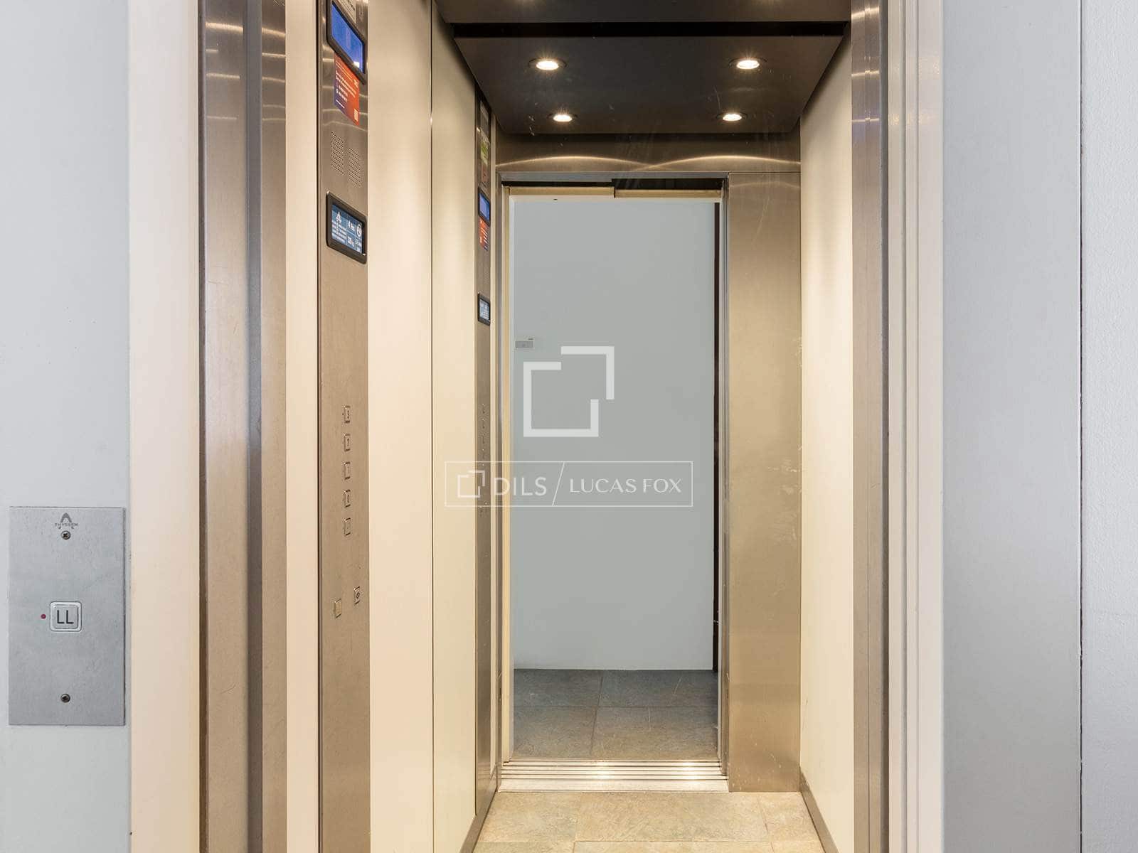 6 chambre Villa/Maison à vendre à Barcelone ville avec garage - 2 650 000 € (Ref: 10048492)