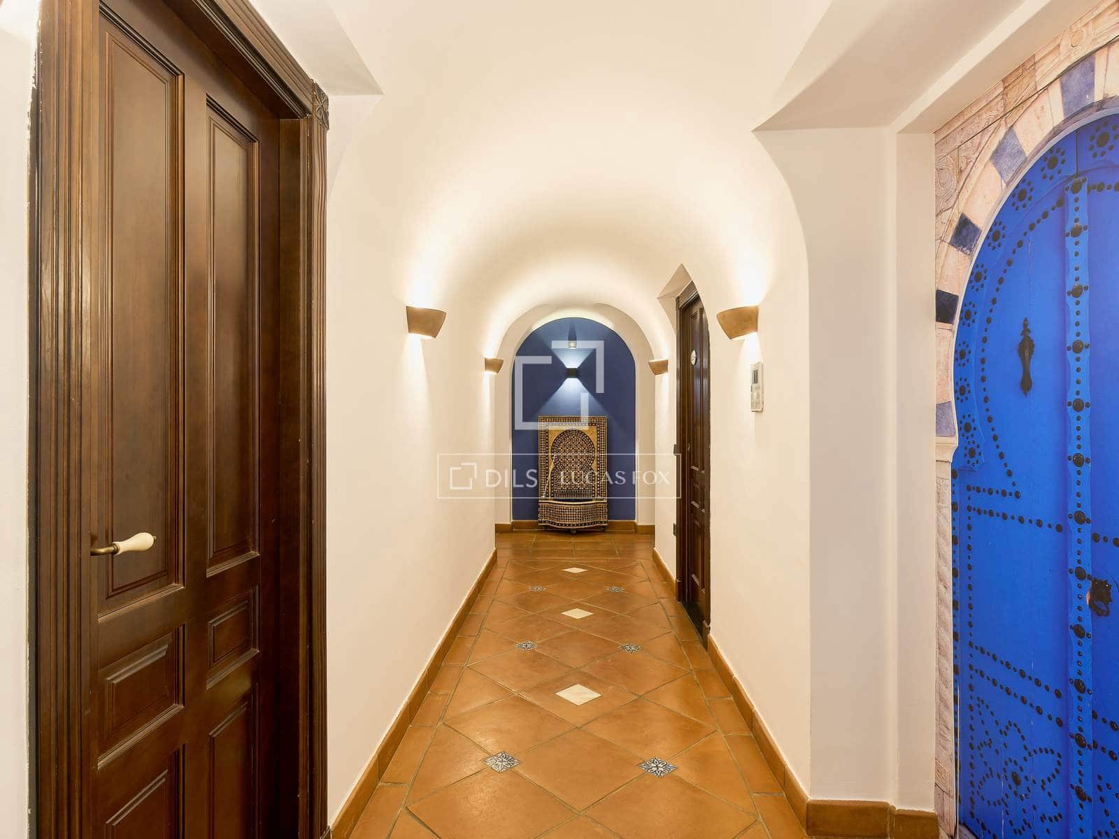 4 soverom Villa til salgs i La Zubia med svømmebasseng garasje - € 1 395 000 (Ref: 10048504)