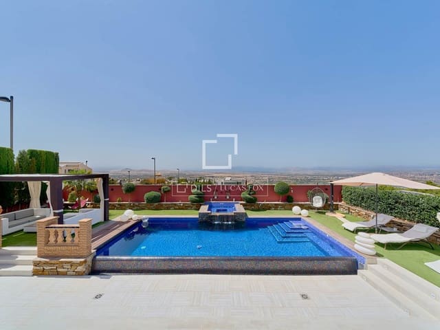4 slaapkamer Villa te koop in La Zubia met zwembad garage - € 1.395.000 (Ref: 10048504)