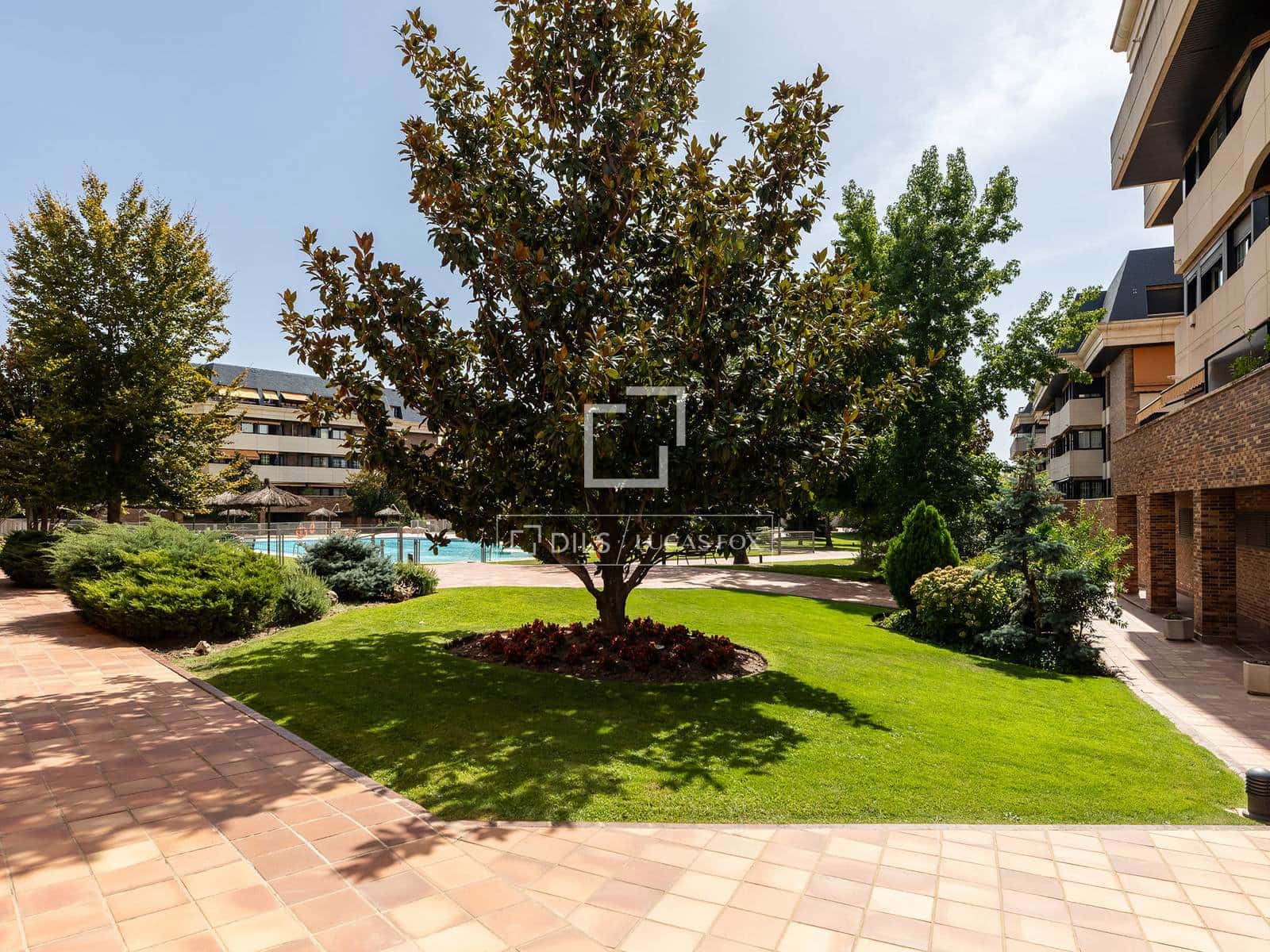 4 Zimmer Apartment zu verkaufen in Majadahonda mit Pool Garage - 915.000 € (Ref: 10050437)