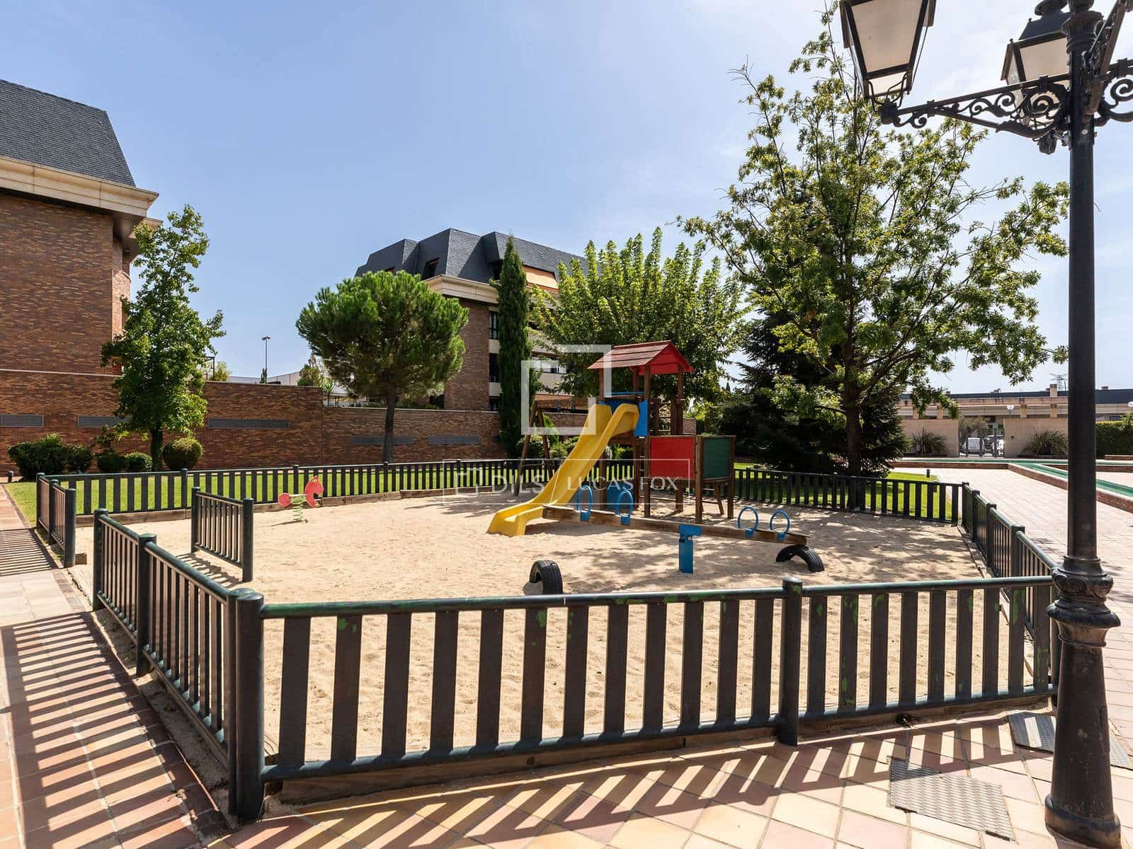 4 Zimmer Apartment zu verkaufen in Majadahonda mit Pool Garage - 915.000 € (Ref: 10050437)