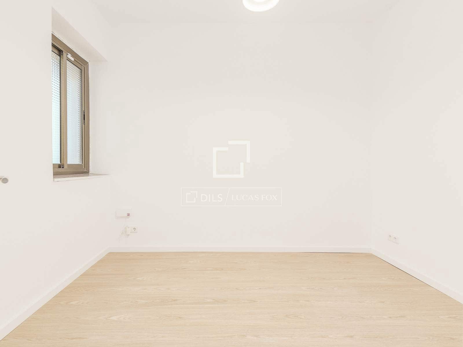 4 sypialnia Apartament na sprzedaż w Miasto Barcelona - 625 000 € (Ref: 10050694)