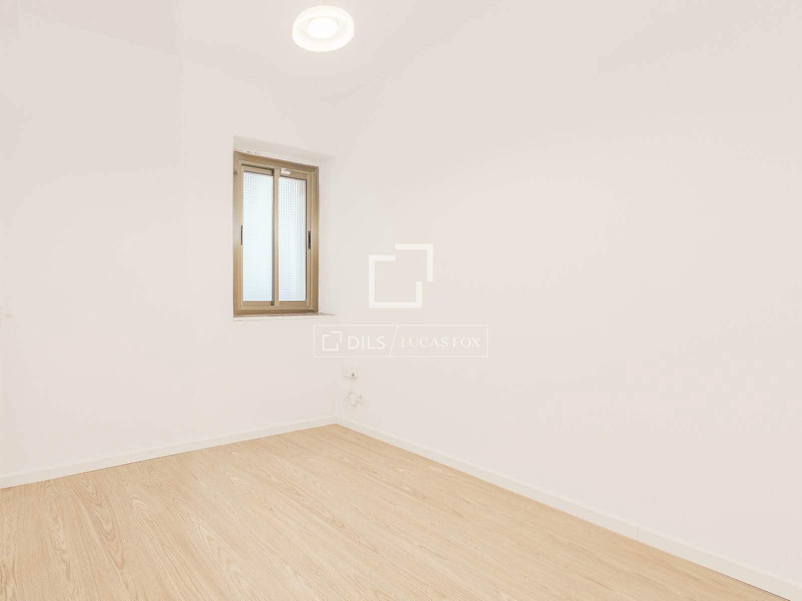 4 sypialnia Apartament na sprzedaż w Miasto Barcelona - 625 000 € (Ref: 10050694)